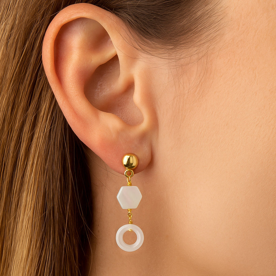 Aretes Rae White Madre Perla
