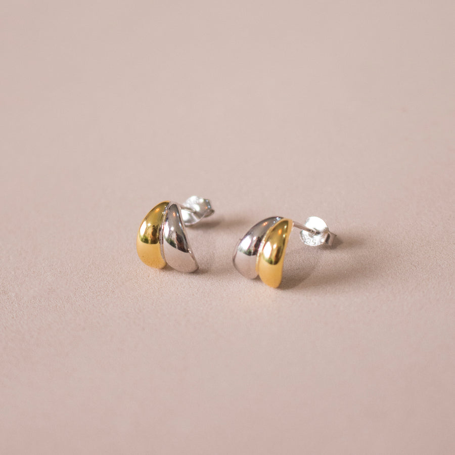 Arete Nia