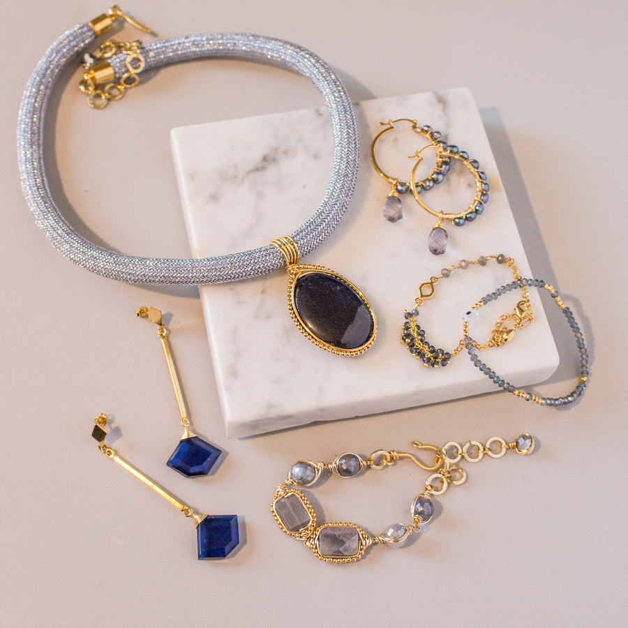 Cordón con venturita azul