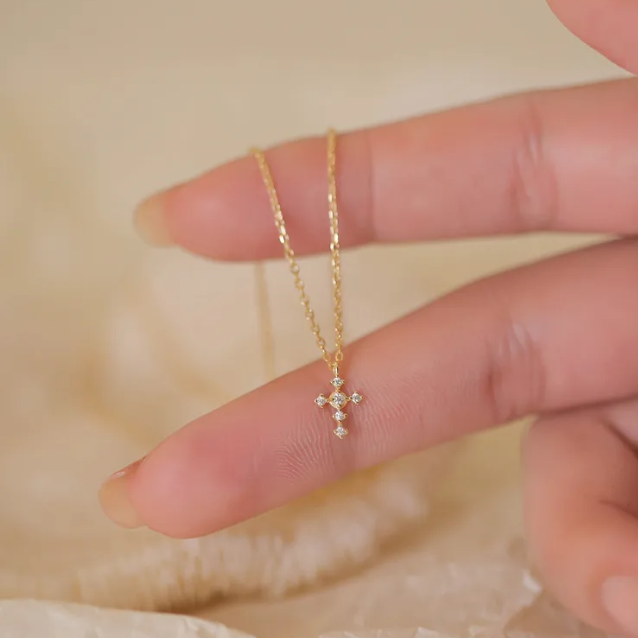 Dije mini cruz – muchic accesorios